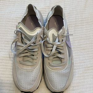 NWOT Nike Waffle 1, BRAND NEW